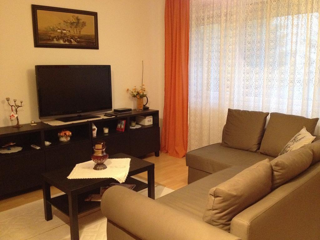 Konig Apartman City Center Budapeste Exterior foto