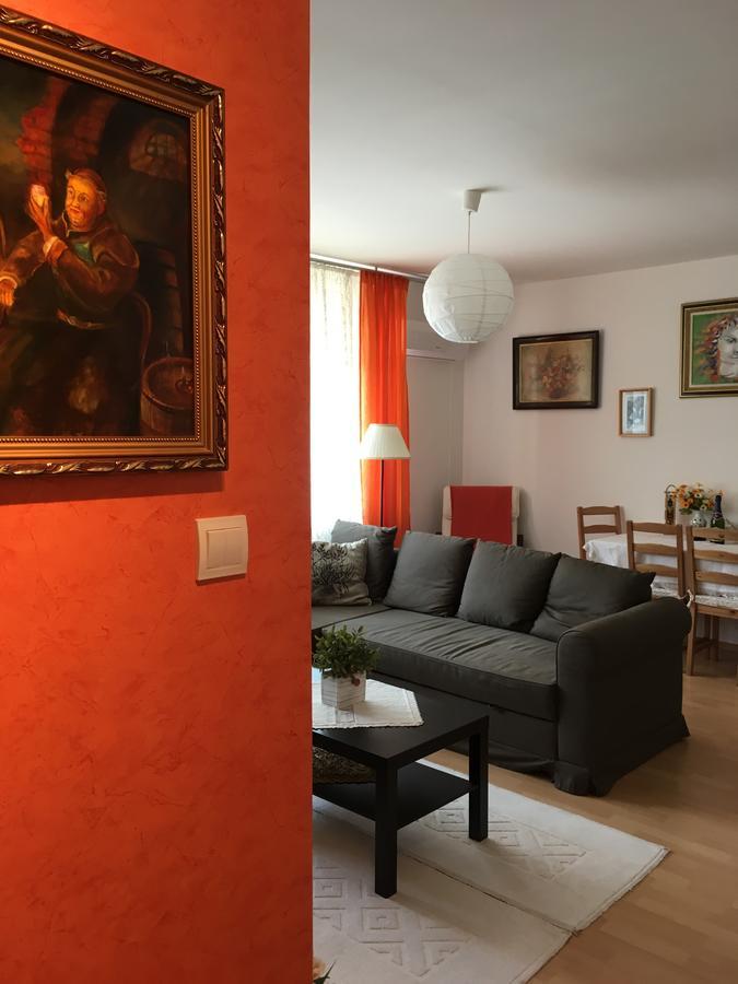 Konig Apartman City Center Budapeste Exterior foto