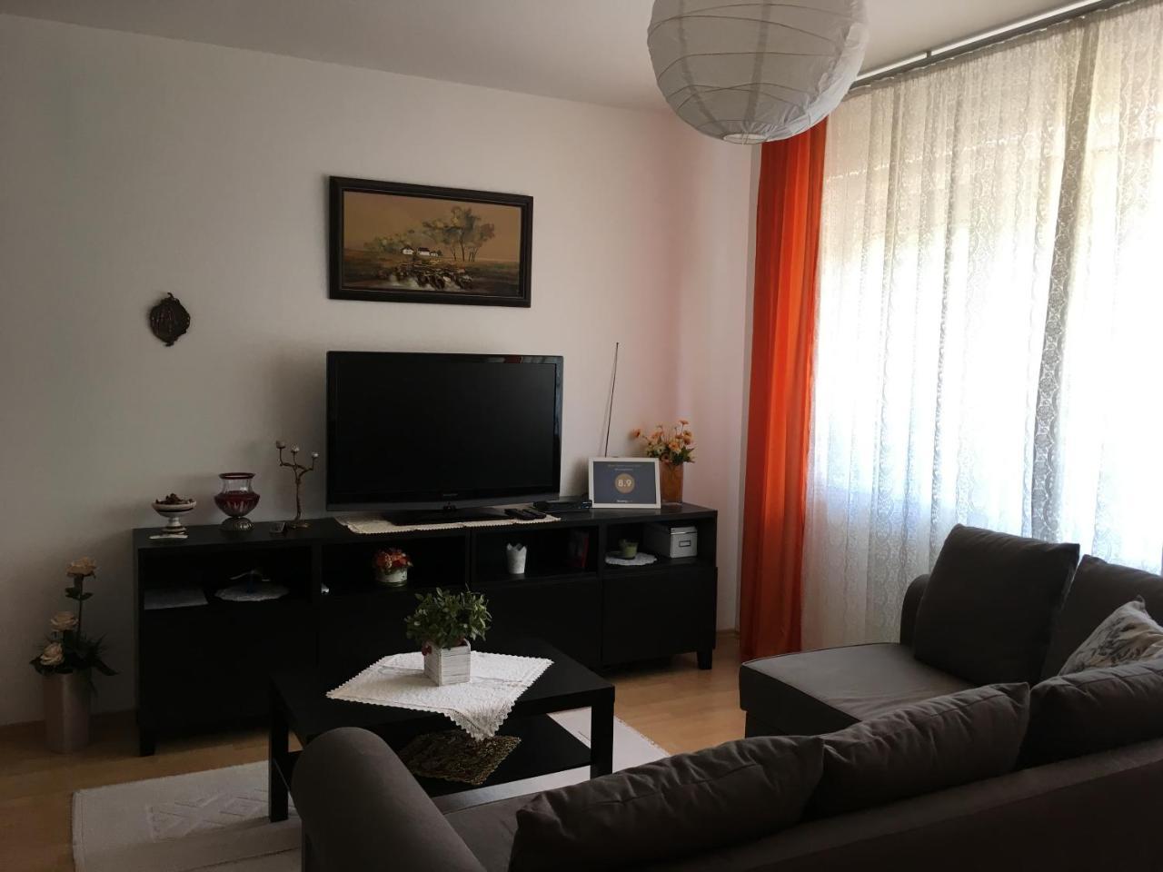 Konig Apartman City Center Budapeste Exterior foto